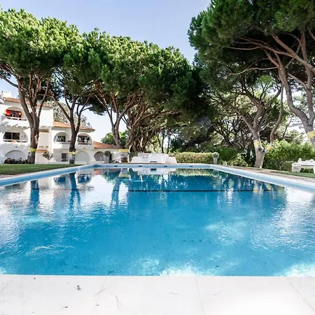 Cosy By The Pool Apartment Quarteira Exterior photo