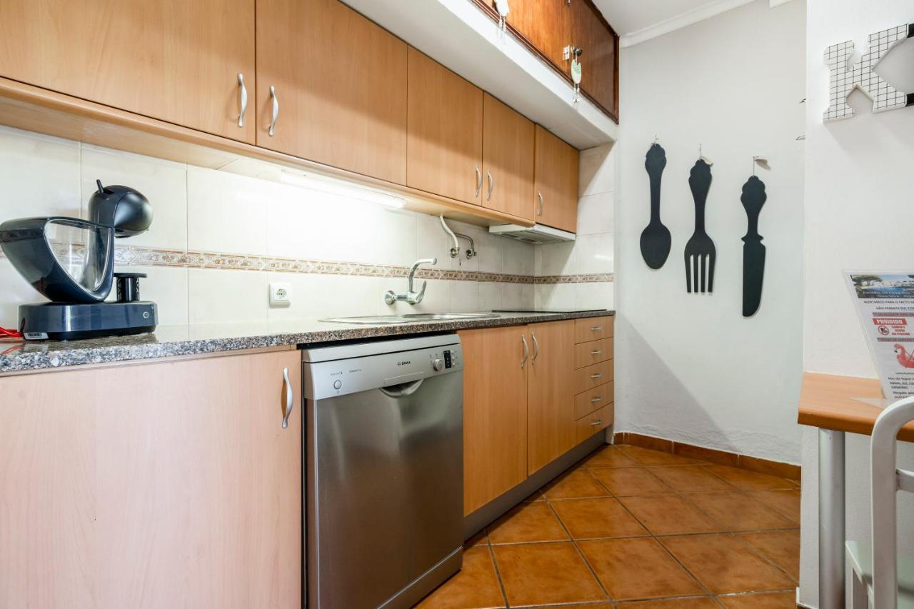 Cosy By The Pool Apartment Quarteira