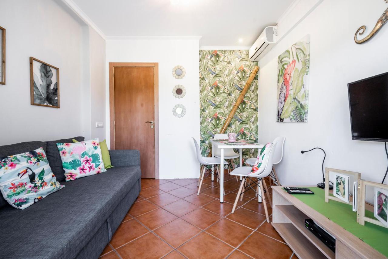 Cosy By The Pool * Quarteira